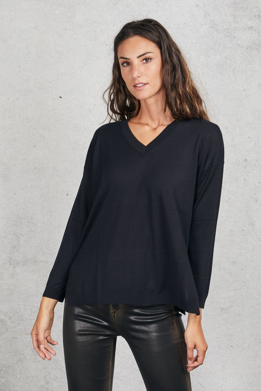 Donna kangra Maglie | Maglia Over Scollo A V Nero Donna